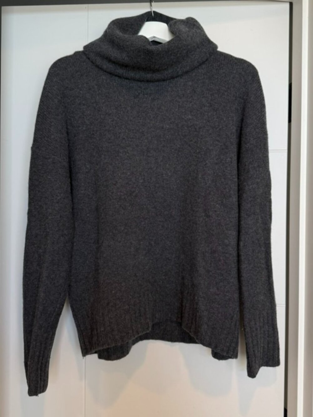 All Saints 100% Cashmere Cowl Neck Turtle Neck Sweater size Medium